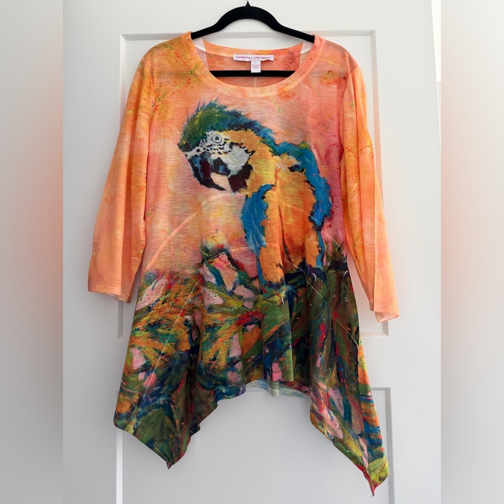 EUC Leoma Lovegrove Women’s Vibrant Parrot Print‎ Asymmetrical Top, Size XL